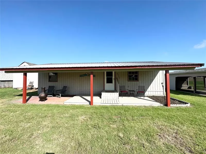 23760 Beach Haven DR, Granite, OK 73547