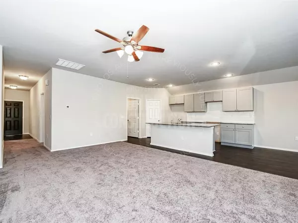 1300 Land Run WAY, El Reno, OK 73036