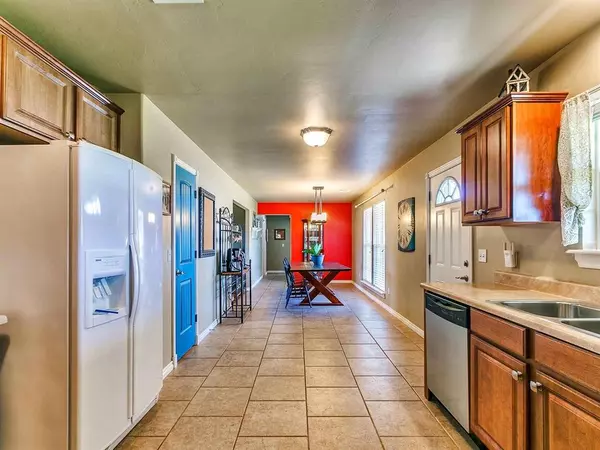 2167 County Road 1226, Tuttle, OK 73089