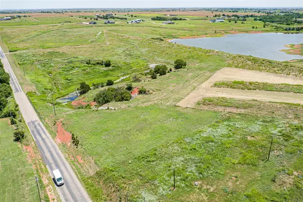 Piedmont, OK 70378,NW Moffat RD