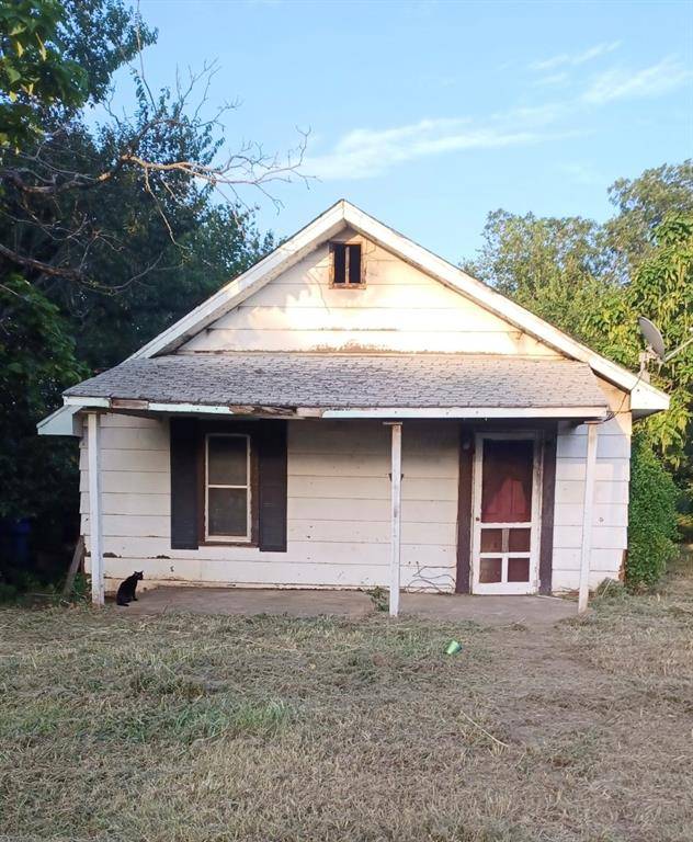 302 N Hartman AVE, Cushing, OK 74023