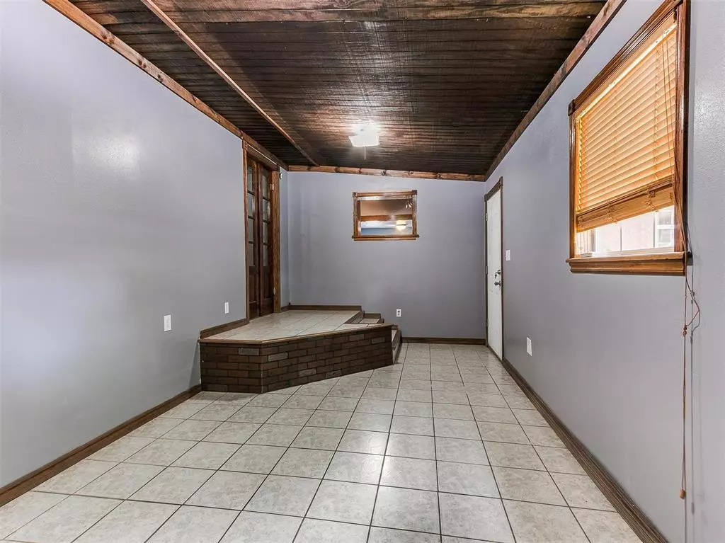 Oklahoma City, OK 73109,5120 S Dewey AVE