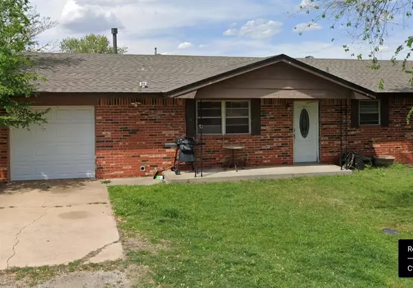 121 W Fourth ST, Union City, OK 73090