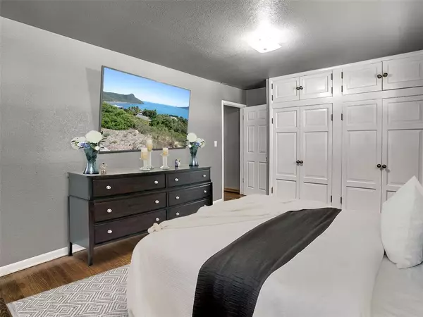 6112 NW 49th ST, Warr Acres, OK 73122