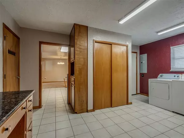 217 S Flynn, Calumet, OK 73014