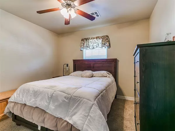 111 Westend CT, Tuttle, OK 73089