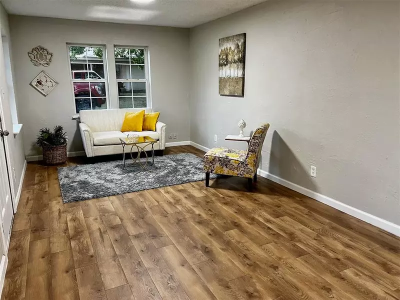 1031 N Francis ST, Ada, OK 74820