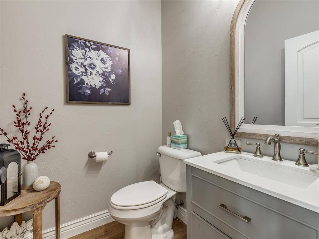 7412 Lost Forest DR, Edmond, OK 73034