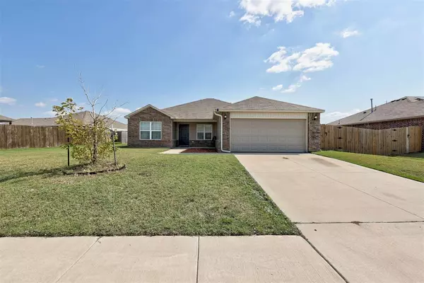 2108 Bosc DR, Newcastle, OK 73065