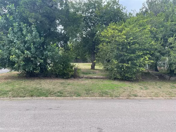 703 N Bickford AVE, El Reno, OK 73036