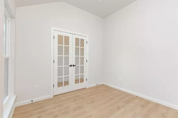 119 Willow Grove LN, Shawnee, OK 74804