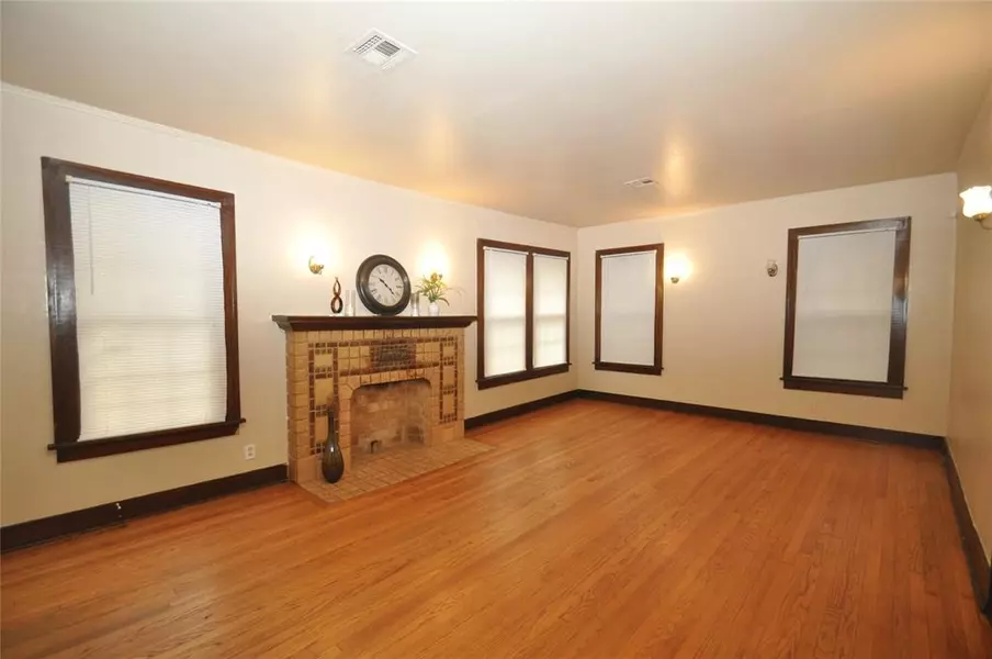 729 NE 15th ST, Oklahoma City, OK 73104