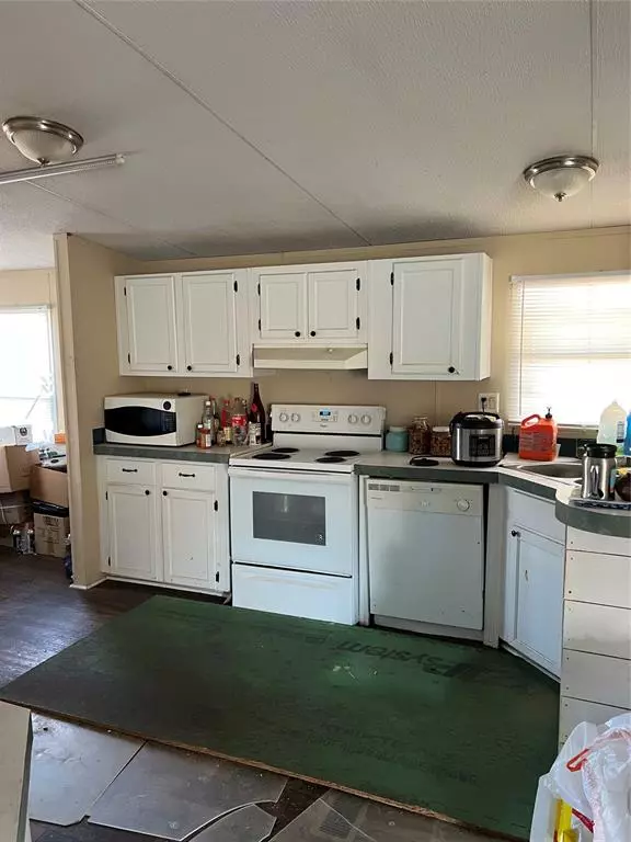 100132 N 3710 RD, Castle, OK 74833