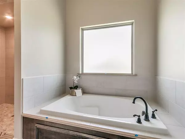 9024 NE 141st ST, Jones, OK 73049