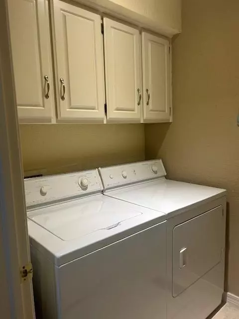 4008 Philadelphia PL, Enid, OK 73703