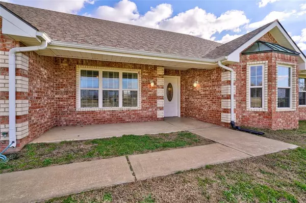 109 Siara DR, Shawnee, OK 74804