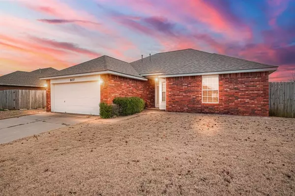 807 E Tower Park DR, Stillwater, OK 74075