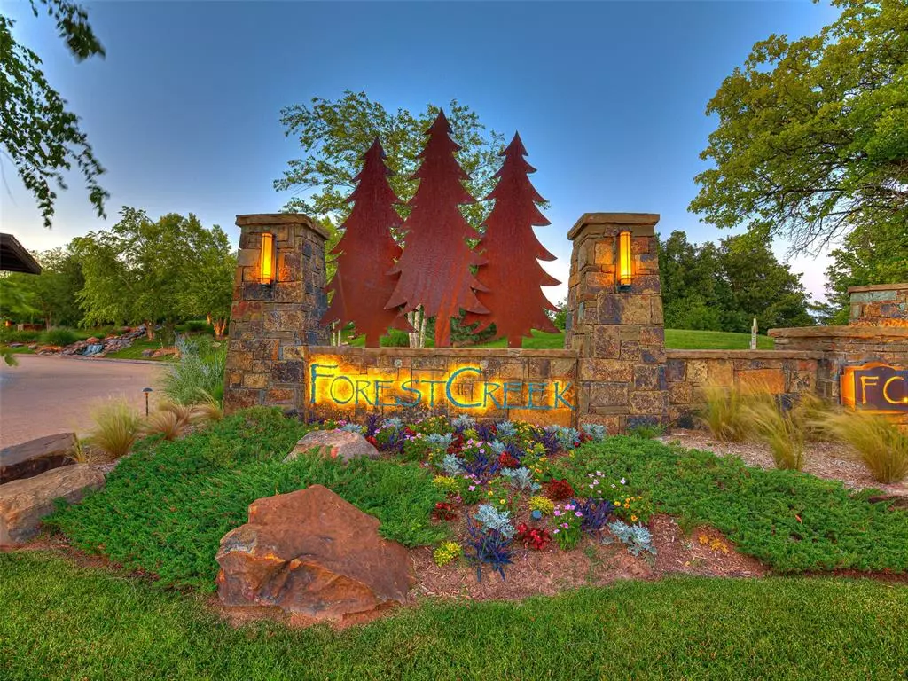 Edmond, OK 73034,7032 Split Fence LN