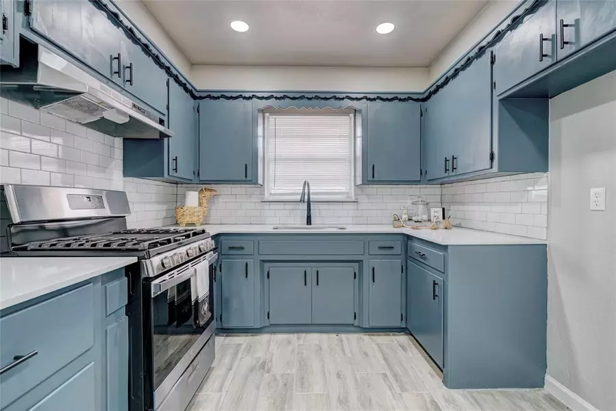 2513 Becker PL, Del City, OK 73115