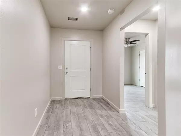 Del City, OK 73115,1925 Elm DR