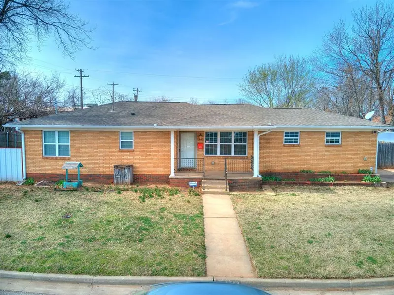 4444 Woodedge DR, Del City, OK 73115