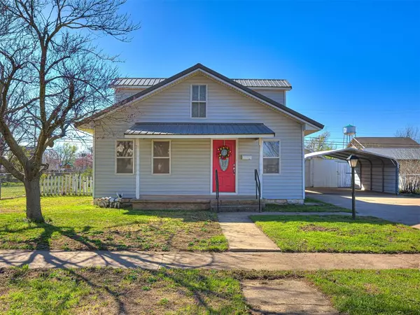 Hennessey, OK 73742,408 S Cimarron ST