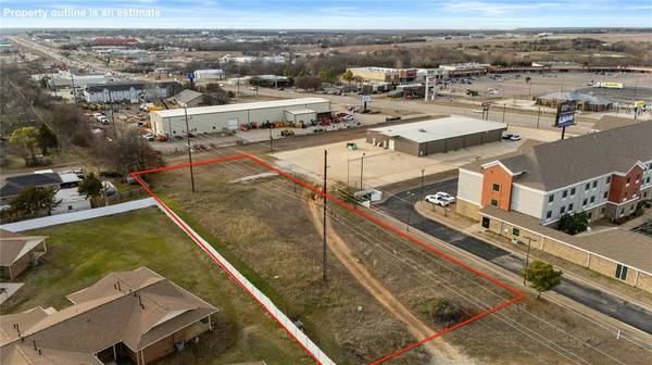 1105 Lonnie Abbott BLVD, Ada, OK 74820