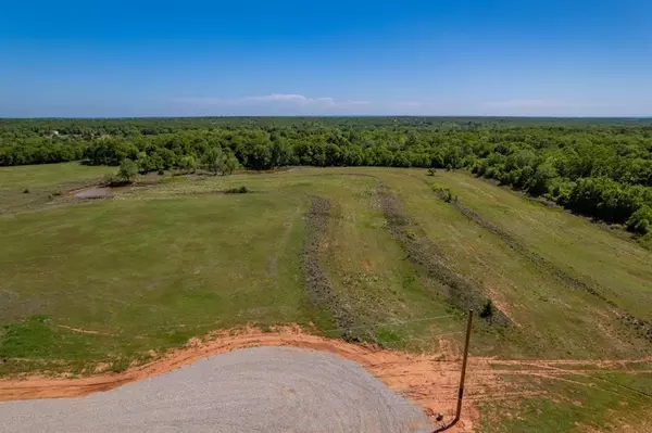 184th ST, Lindsay, OK 73052