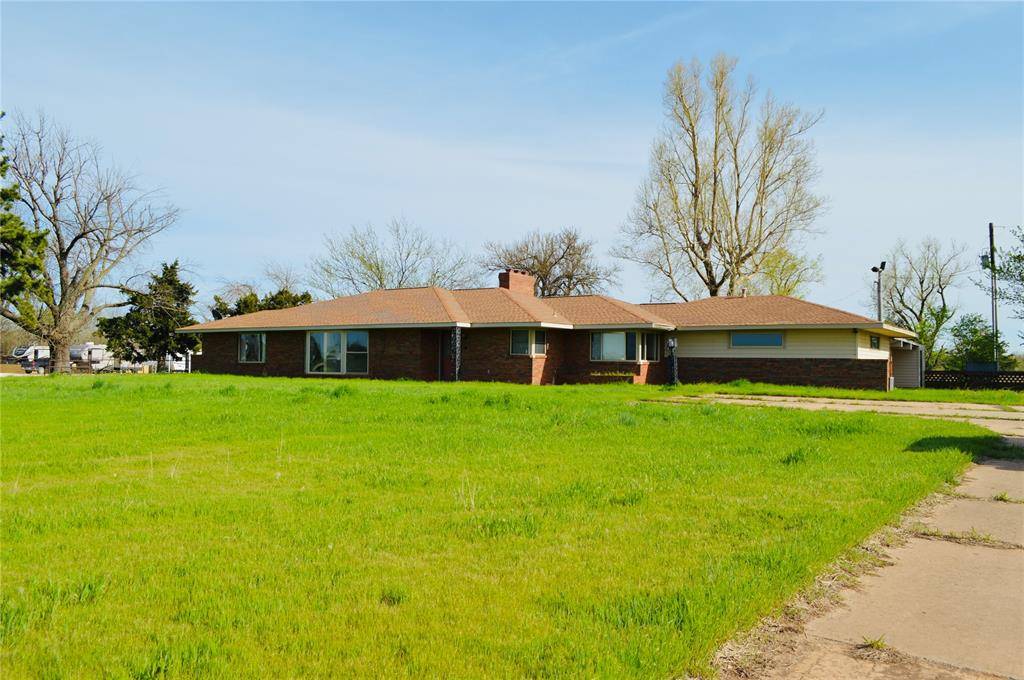 11088 State Highway 33 HWY, Kingfisher, OK 73750