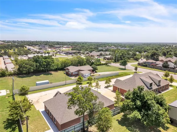 Oklahoma City, OK 73131,207 E memorial RD
