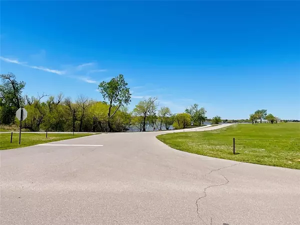 El Reno, OK 73036,1704 Crimson Lake BLVD