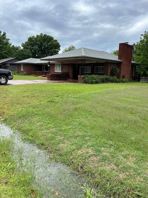 Pauls Valley, OK 73075,1615 S Walnut ST