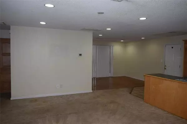 Midwest City, OK 73110,809 E Towry DR