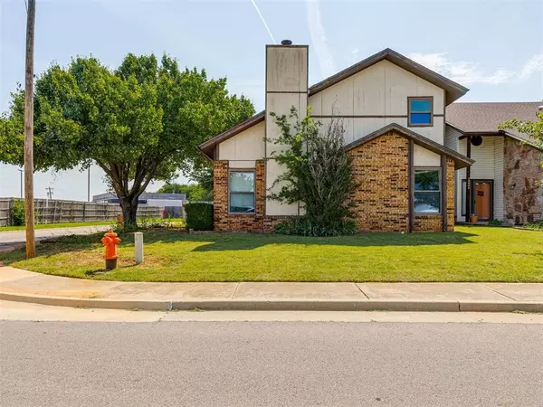 Oklahoma City, OK 73162,10812 White Oak Canyon RD