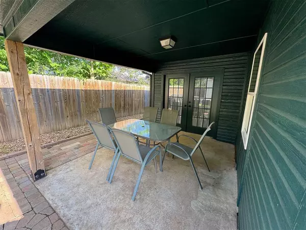 Shawnee, OK 74801,720 E Seymour ST