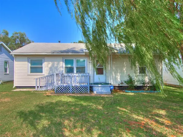 Shawnee, OK 74801,909 N Patchin ST