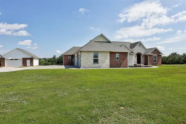 Harrah, OK 73045,19725 SE 29th ST