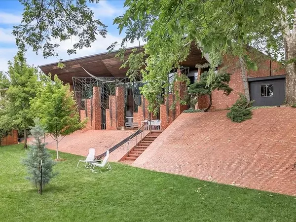 3309 Quail Creek RD, Oklahoma City, OK 73120