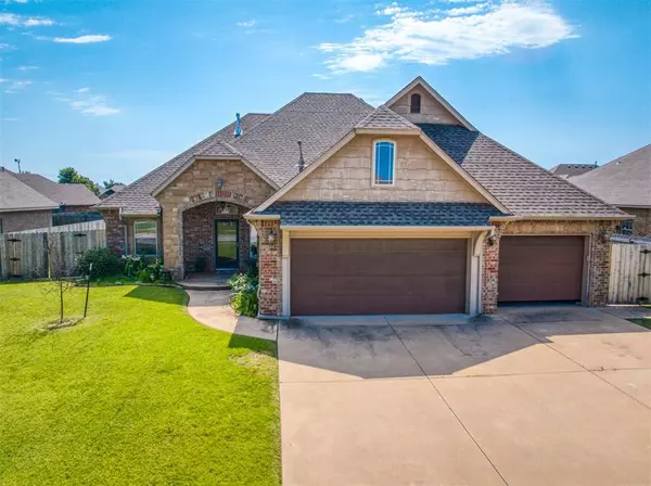 6100 Bent Wood DR, Oklahoma City, OK 73169