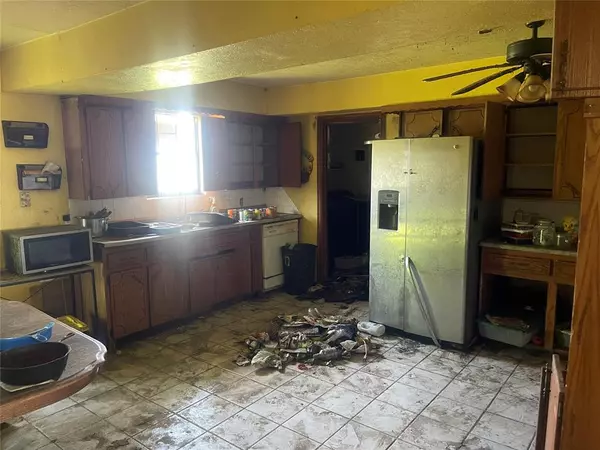 Amber, OK 73004,211 Clearview DR