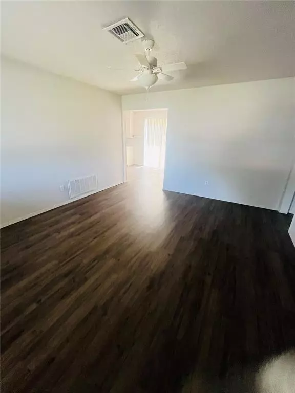 Shawnee, OK 74801,303 N Eastern AVE