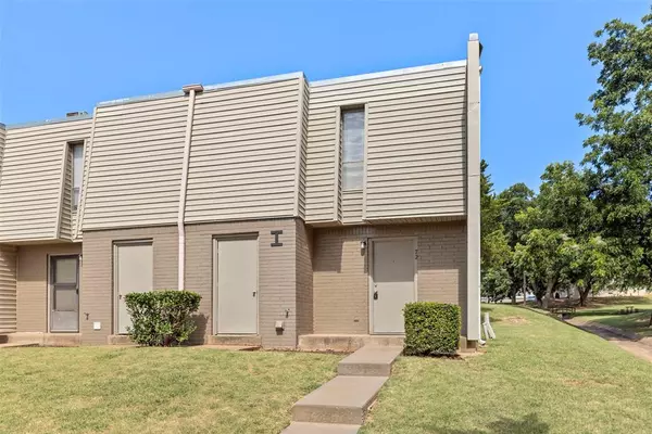 Stillwater, OK 74075,1400 N Perkins RD #I72