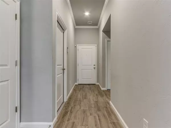 Newcastle, OK 73065,830 SE 17th TER