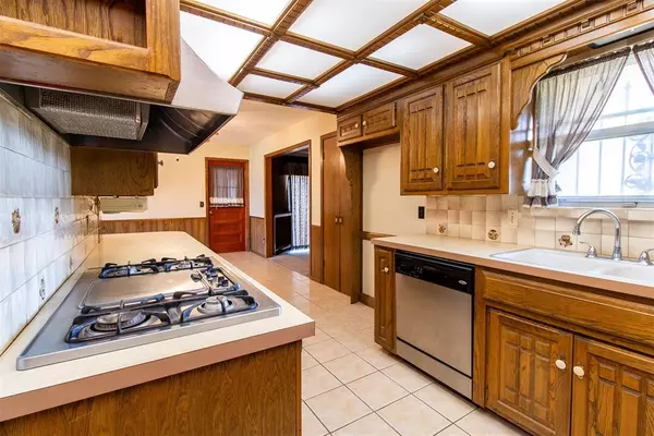 Midwest City, OK 73130,2804 S Post RD