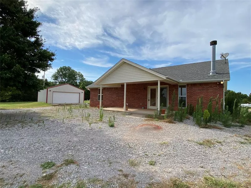 8161 Slaughterville RD, Lexington, OK 73051