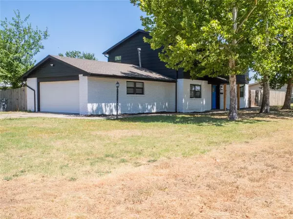 Lawton, OK 73505,415 NW 40th ST