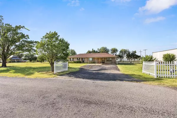 240 Adams CIR, Pocasset, OK 73079