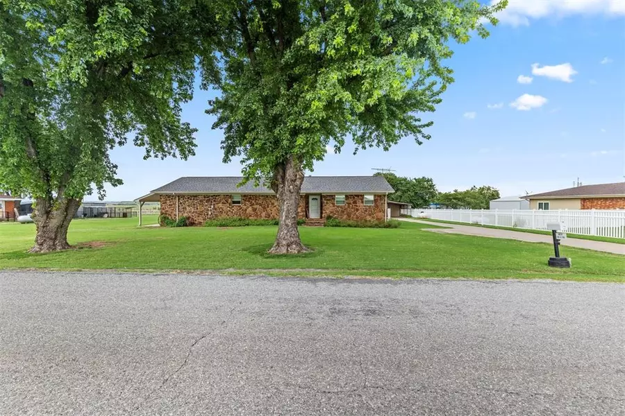 2205 County Street 2880, Chickasha, OK 73018