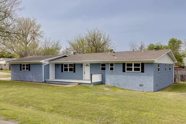 821 S Pauline AVE, El Reno, OK 73036