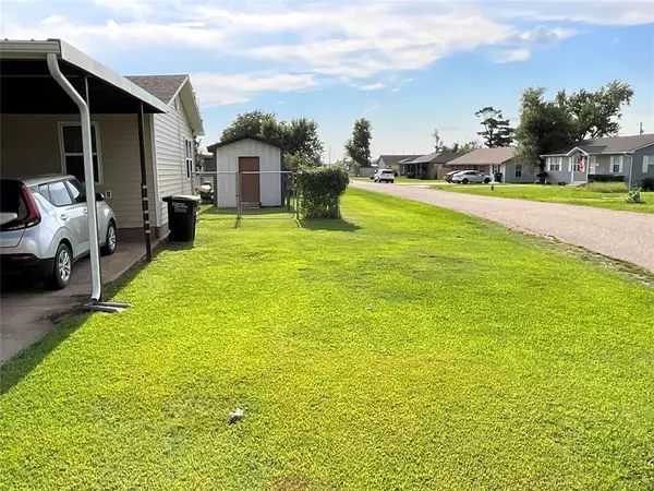 Shawnee, OK 74804,3520 N Market AVE